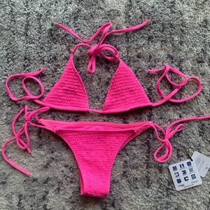 Bright Pink Wave Bikini Top (S) Bottom (M)